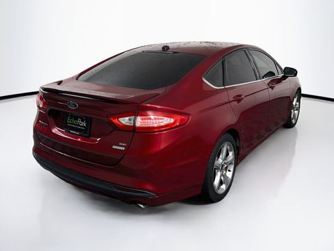 Used 2014 Ford Fusion SE w/ Equipment Group 201A FWD image 9