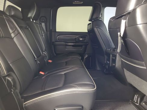 Used 2024 RAM 2500 Limited image 23