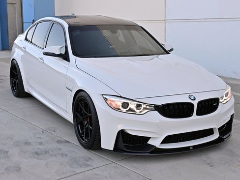 Used 2016 BMW M3 RWD image 43