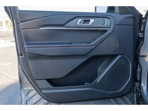 Used 2025 Ford Explorer ST-Line image 20