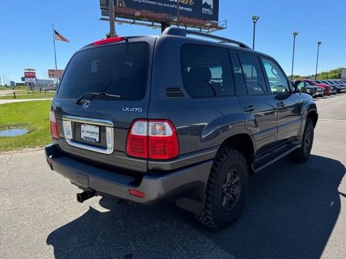 Used 2005 Lexus LX 470 4WD image 40