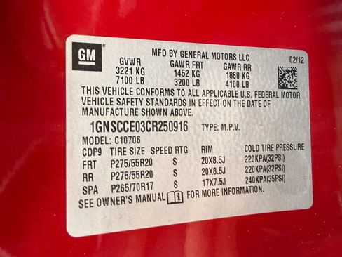Used 2012 Chevrolet Tahoe LTZ RWD image 35