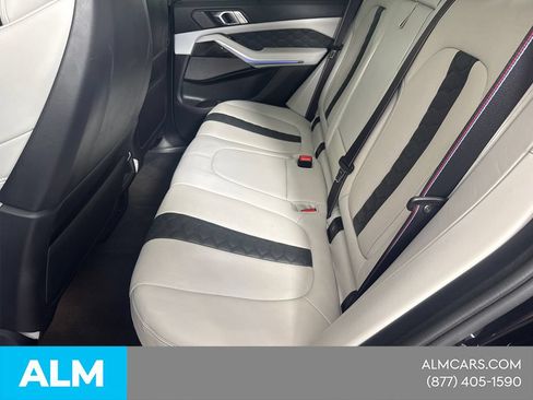 Used 2022 BMW X5 M w/ Competition Package 2 AWD/4WD image 22