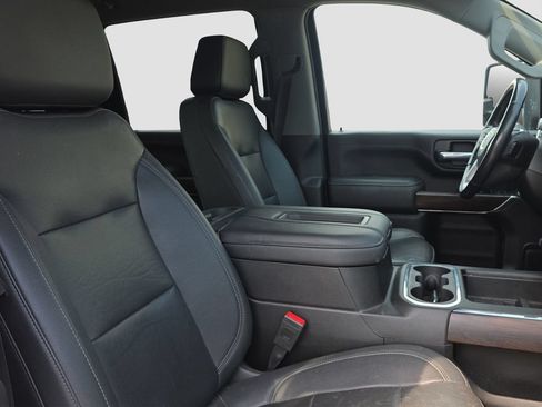 Used 2021 GMC Sierra 2500 SLT w/ SLT Convenience Package AWD/4WD image 19