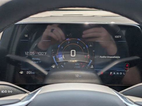 New 2026 Chevrolet Equinox LT w/ Convenience Package II FWD image 23