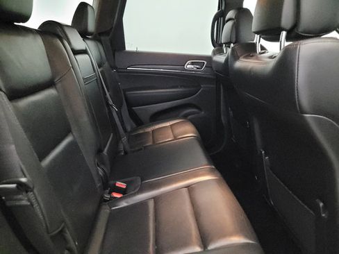 Used 2021 Jeep Grand Cherokee Limited AWD/4WD image 19
