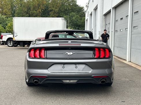 Used 2023 Ford Mustang Premium image 9