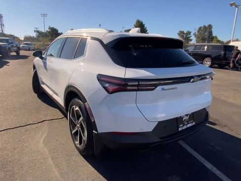 New 2026 Chevrolet Equinox EV LT FWD image 6