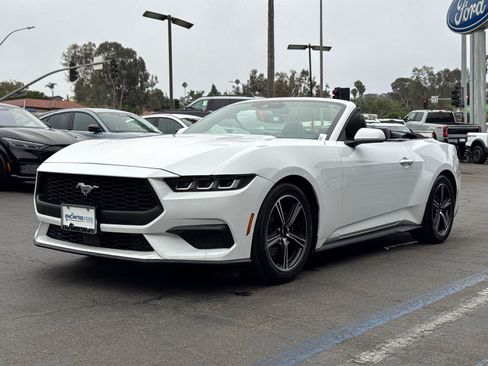 Certified 2024 Ford Mustang Convertible RWD image 4