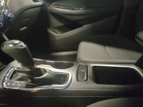 Used 2016 Chevrolet Cruze LT FWD image 26