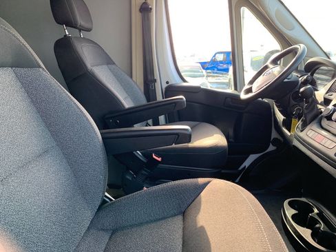 Used 2021 RAM ProMaster 2500 image 17