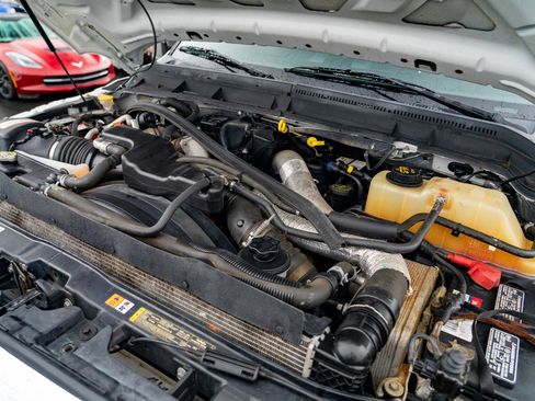 Used 2015 Ford F250 Lariat w/ Lariat Ultimate Package image 28