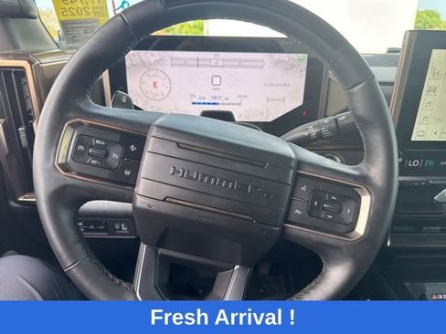 Used 2025 GMC Hummer EV 2X AWD/4WD image 5