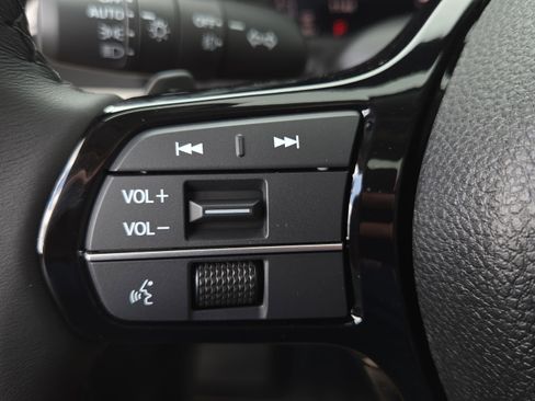 New 2026 Honda Pilot Touring image 24