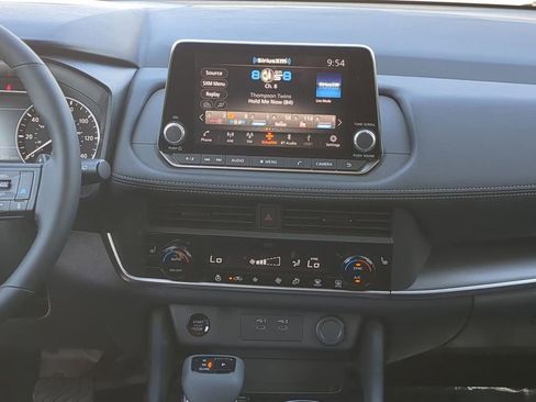 New 2026 Nissan Rogue SV FWD image 17