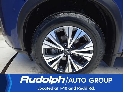 Used 2022 Nissan Rogue SV FWD image 27