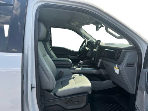 Used 2025 Ford F150 Lightning Flash AWD/4WD image 22
