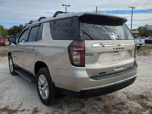 Used 2021 Chevrolet Tahoe Premier AWD/4WD image 7