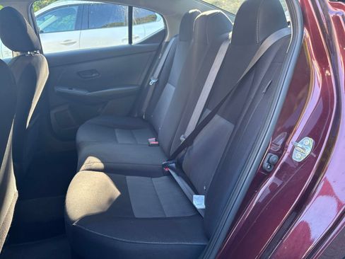 Used 2024 Nissan Sentra SV FWD image 36