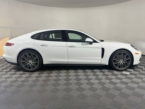 Used 2020 Porsche Panamera 4 AWD/4WD image 9