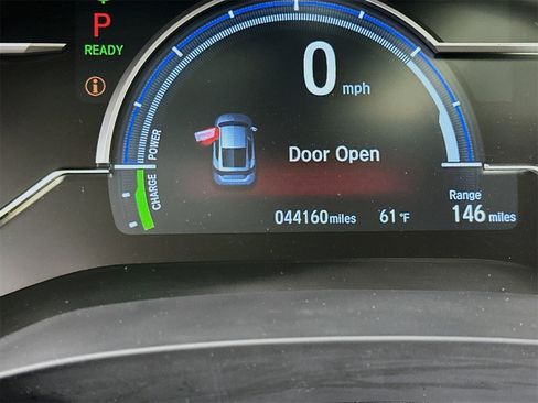 Used 2018 Honda Clarity Plug-In Hybrid image 12