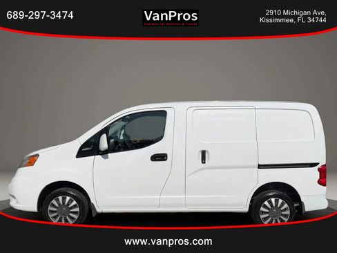 Used 2014 Nissan NV200 SV w/ Technology Package FWD image 2