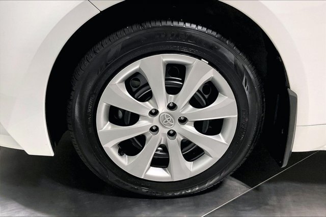 Certified 2026 Toyota Corolla LE FWD image 10
