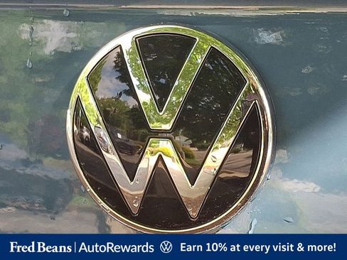 Certified 2025 Volkswagen Jetta GLI Autobahn w/ GLI Black Package FWD image 30