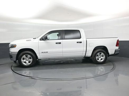 New 2026 RAM 1500 4x4 Crew Cab image 7