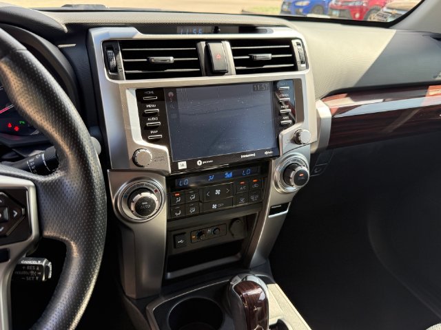 Used 2023 Toyota 4Runner Limited AWD/4WD image 17
