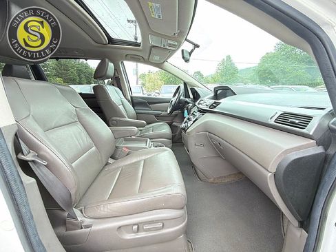 Used 2013 Honda Odyssey EX-L image 16
