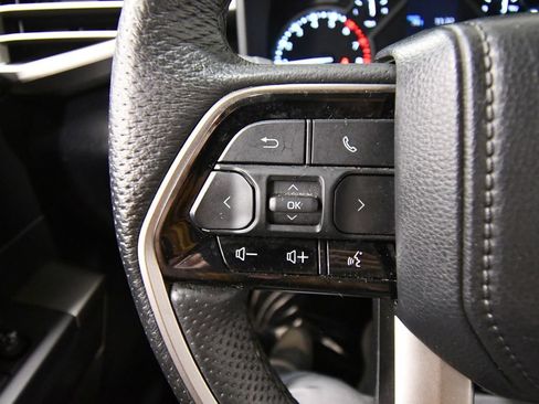 Used 2023 Toyota Tundra SR5 w/ SR5 Premium Package AWD/4WD image 20