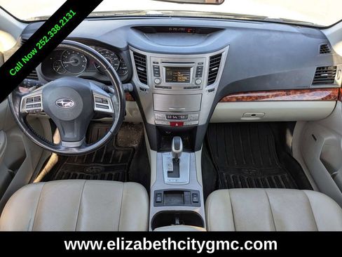 Used 2012 Subaru Outback 2.5i Limited image 16