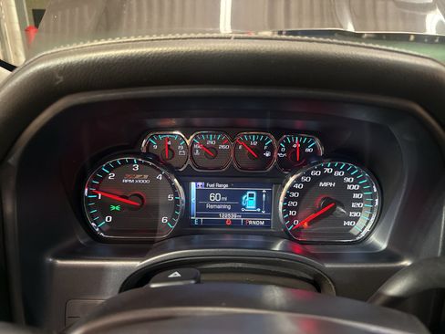 Used 2015 Chevrolet Silverado 1500 LTZ Z71 w/ LTZ Plus Package AWD/4WD image 19