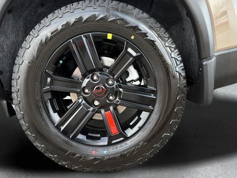 New 2026 Nissan Rogue SV AWD/4WD image 15