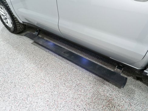 Used 2021 Chevrolet Silverado 1500 RST image 13