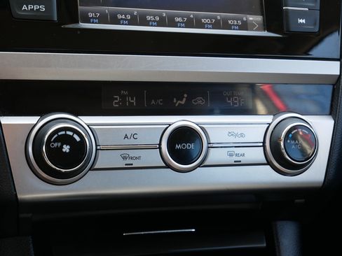 Used 2018 Subaru Outback 2.5i image 23