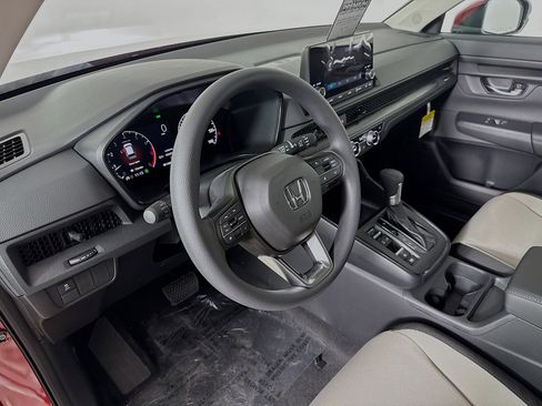 Used 2025 Honda CR-V EX image 8