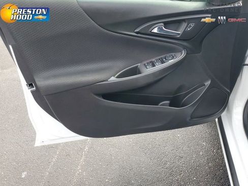 Used 2023 Chevrolet Malibu LT FWD image 20