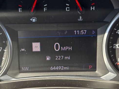 Used 2020 GMC Terrain SLE w/ Driver Convenience Package image 16