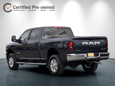 Used 2025 RAM 2500 Big Horn AWD/4WD image 6