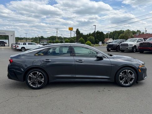Used 2021 Kia K5 EX FWD image 2