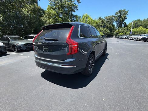 Certified 2025 Volvo XC90 B5 Plus w/ Protection Package Premier AWD/4WD image 15
