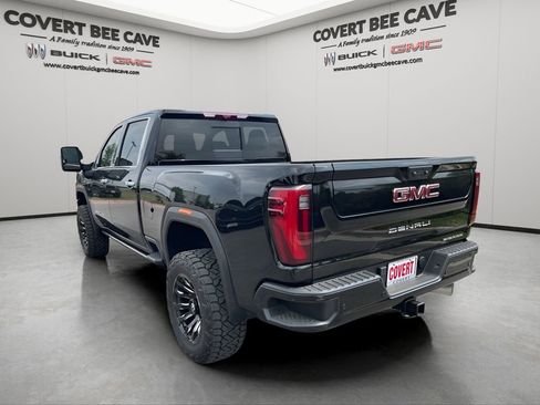 New 2025 GMC Sierra 2500 Denali w/ Denali Reserve Package image 7