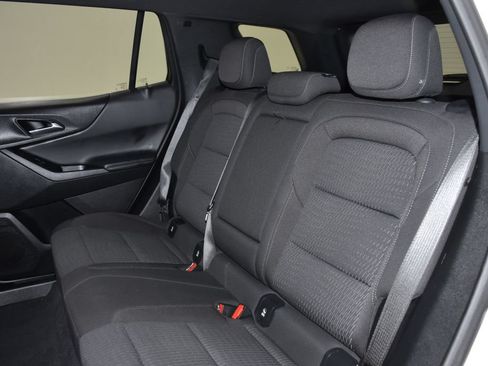 Used 2025 Chevrolet Equinox LT FWD image 21