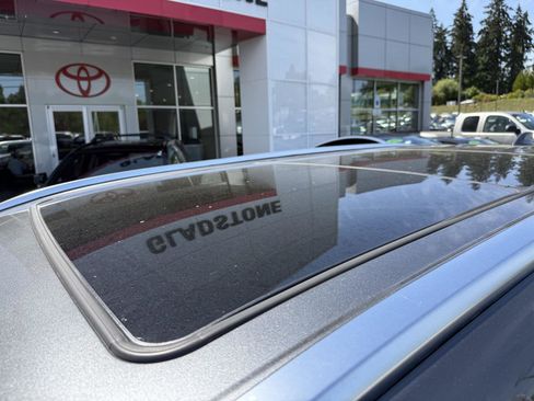 Used 2022 Toyota Highlander Platinum AWD/4WD image 10