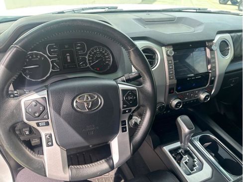 Used 2020 Toyota Tundra Platinum AWD/4WD image 16