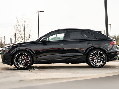New 2026 Audi SQ8 Prestige AWD/4WD image 6