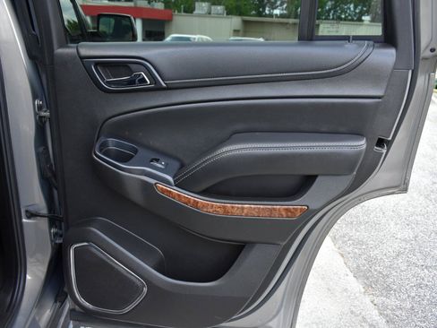 Used 2017 Chevrolet Tahoe Premier RWD image 39