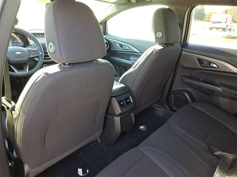 New 2026 Chevrolet Equinox EV LT w/ Comfort Package image 19